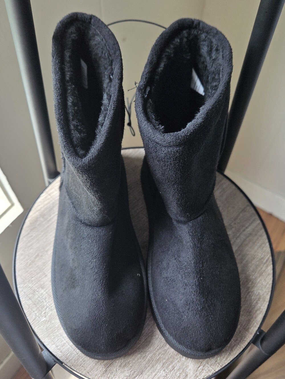 Black Faux Suede Winter Boots Faux Fur Lined Youth Size 13-1 New with Tags